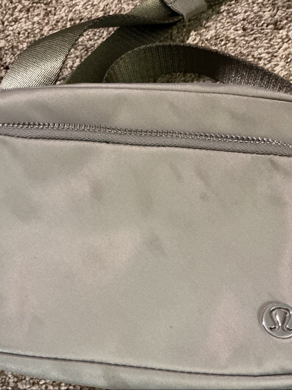 lululemon athletica olive green belt bag - Picture 4 of 10